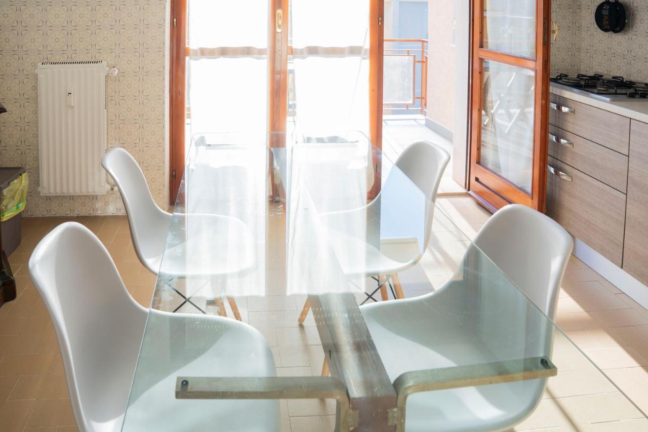 093 - Casa Panorama, Vista Mare E Vista Portofino, 500 Metri Centro Di Chiavari, Posto Auto Gratis Incluso Apartman Kültér fotó