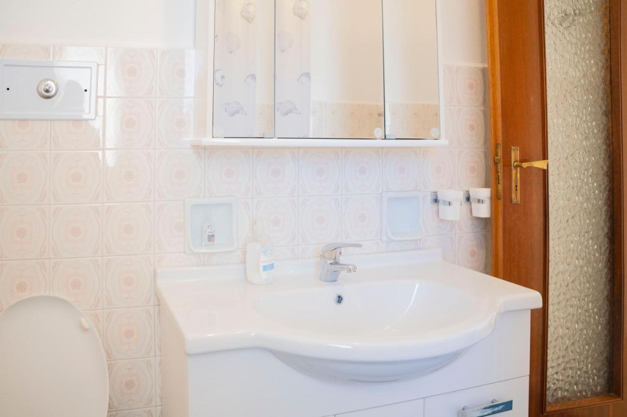 093 - Casa Panorama, Vista Mare E Vista Portofino, 500 Metri Centro Di Chiavari, Posto Auto Gratis Incluso Apartman Kültér fotó