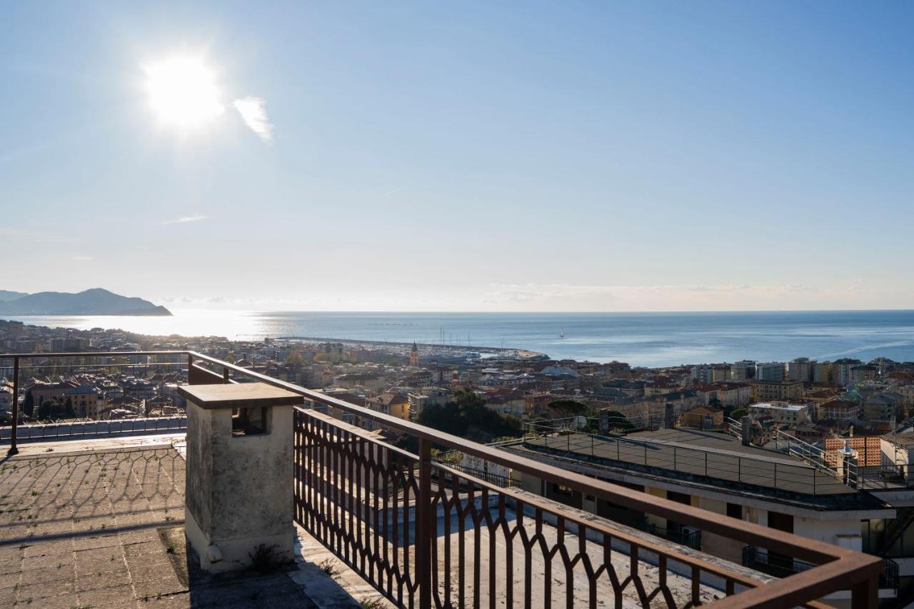 093 - Casa Panorama, Vista Mare E Vista Portofino, 500 Metri Centro Di Chiavari, Posto Auto Gratis Incluso Apartman Kültér fotó